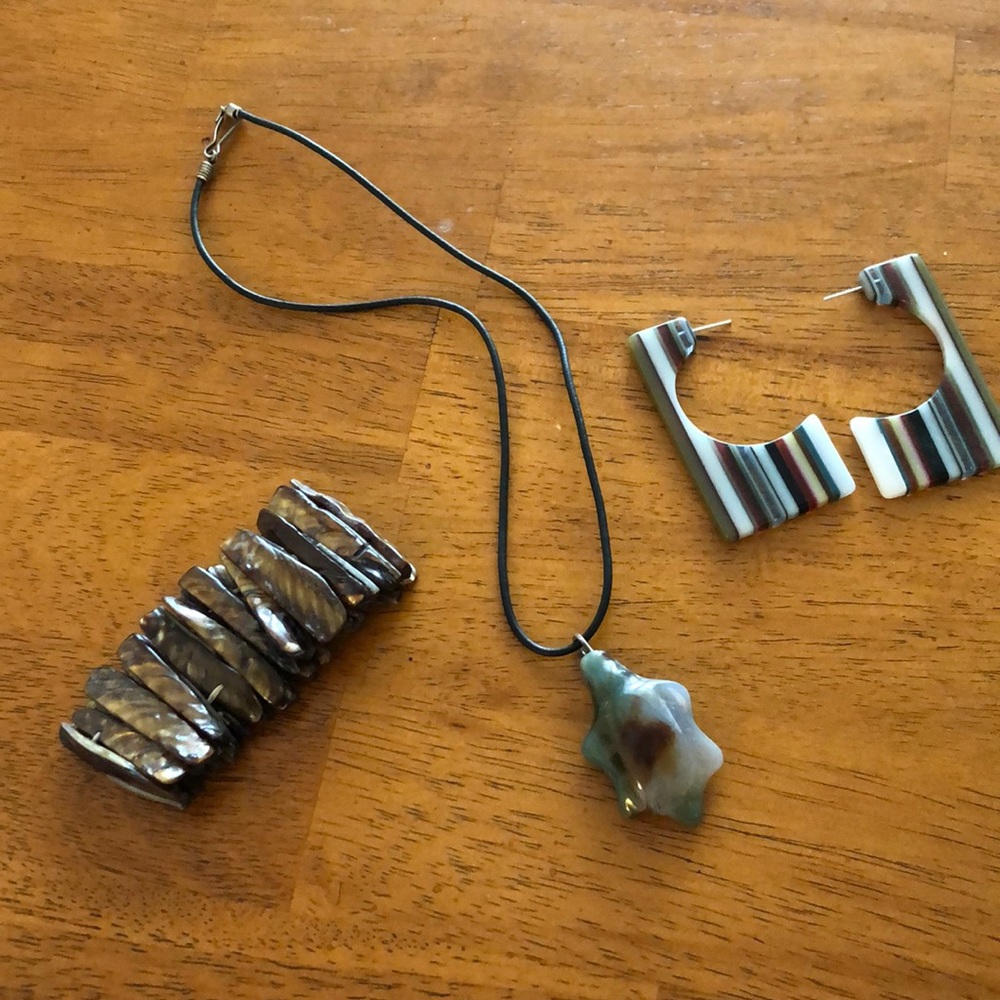 Trio Jewelry set turtle necklace Earthtones